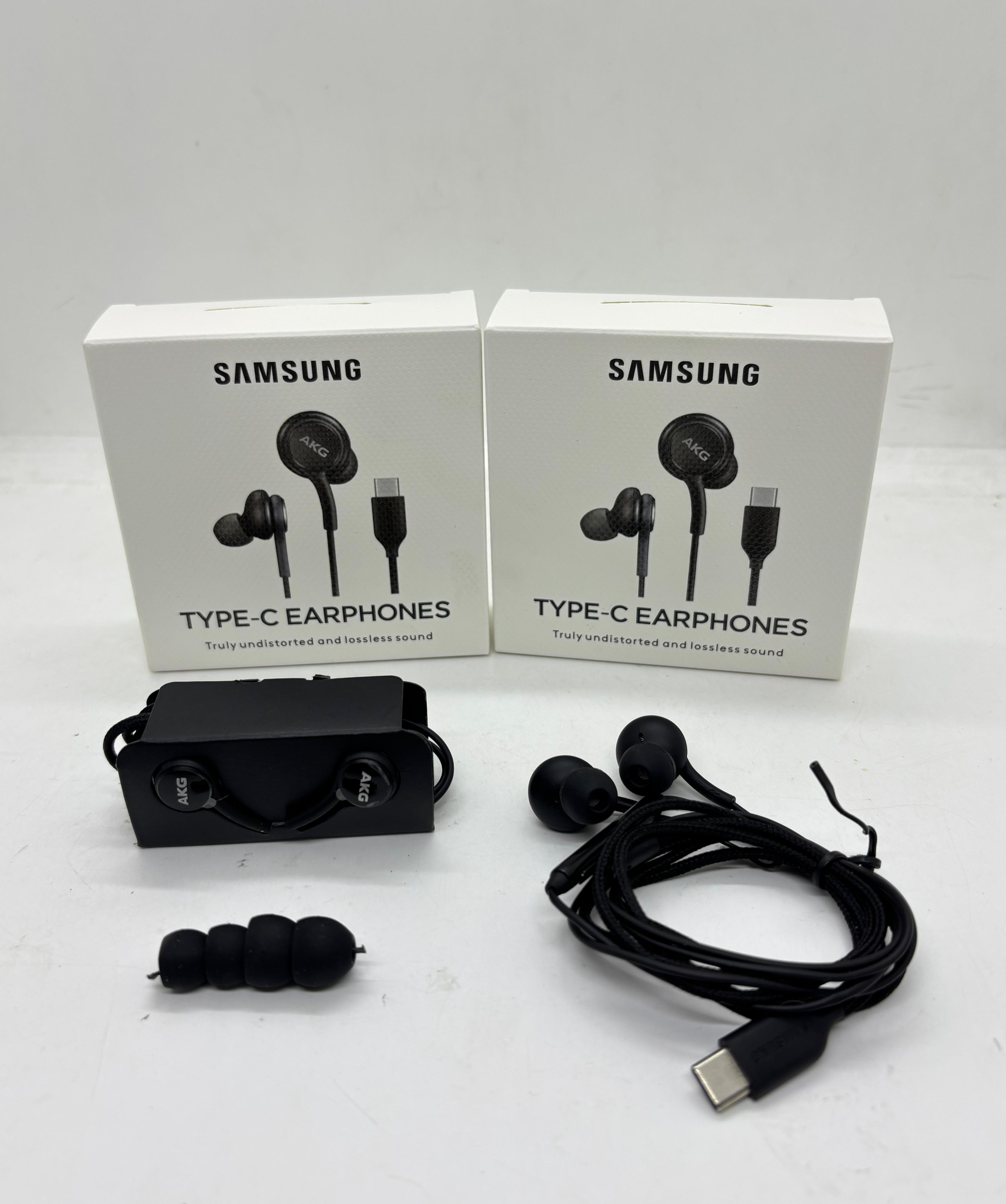 Auricular AKG tipo C